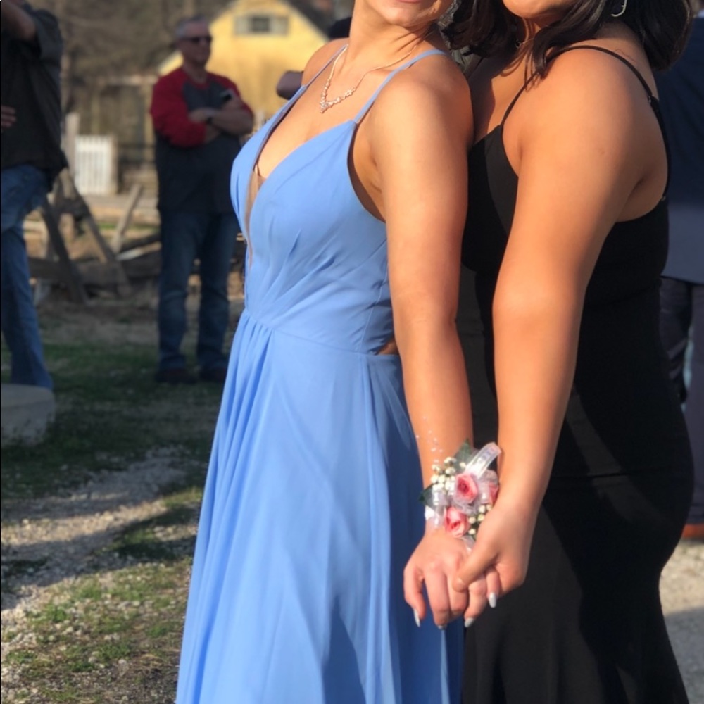 Abby Paris Size 4 Prom Dress